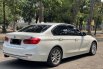 BMW 3 Series 320i 2016 Putih 5