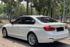 BMW 3 Series 320i 2016 Putih 6