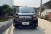 Toyota Vellfire X 2014 AT 3