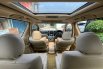 Toyota Vellfire X 2014 AT 8