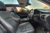 Lexus NX200T Sport 4x2 AT 2014 Hitam 24
