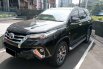 TDP (25JT) Toyota Fortuner 2.7 SRZ AT 2017 Hitam  1