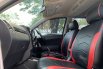 Daihatsu Terios ADVENTURE R MT Manual 2015 Putih KM Rendah Istimewa 9