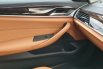 BMW 520i Luxury Line CKD AT 2018 Black On Brown 12