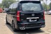 Hyundai H-1 Royale Diesel at 2018 Hitam 6