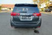 Toyota Kijang Innova V A/T Diesel 2016 Abu-abu 2