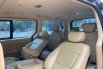 Hyundai H-1 Elegance 2017 Hitam MPV Termurah!!! 8