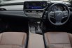 KM15rb! Lexus ES300 Hybrid Ultra Luxury Facelift At 2022 Sonic Titanium 19