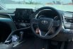 Toyota Camry 2.5 V 2023 7