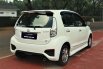 Daihatsu Sirion R CVT 2015 4