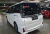 Toyota Voxy 2.0 A/T 2019 Siap Pakai 9