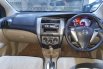 Nissan Grand Livina XV Automatic CvT Xtronic 2014 9