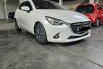 Mazda 2 R  AT ( Matic ) 2016 Putih Km Low 50rban 3