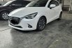 Mazda 2 R  AT ( Matic ) 2016 Putih Km Low 50rban 10