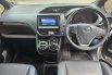 Toyota Voxy 2.0 AT ( Matic ) 2018 Putih Km 79rban Plat Bekasi 3