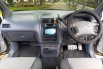 Toyota Ipsum 2.0 Automatic 2002 Brightsilver 5
