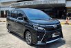 2018 Toyota Voxy 2.0 AT Rawatan ATPM Dari Baru Km 42rb Plat GENAP Pjk APRIL 2024 Pkt KREDIT TDP 69jt 1