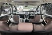 Toyota Kijang Innova V A/T Diesel 2022 Putih Like New 7