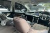 Toyota Kijang Innova V A/T Diesel 2022 Putih Like New 8