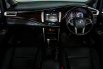 JUAL Toyota Innova 2.0 Venturer AT 2017 Hitam 8