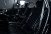 JUAL Toyota Innova 2.0 Venturer AT 2017 Hitam 7