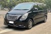 Hyundai H-1 Elegance bensin at 2017 Hitam 2