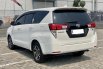 Toyota Kijang Innova V A/T Diesel 2022 Putih 5