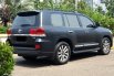 Toyota Land Cruiser VX-R 2017 hitam diesel km41rban pajak panjang cash kredit proses bisa dibantu 4