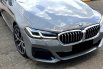 KM 4rb! BMW 530i Touring M Sport Wagon LCi At 2022 Grey 7