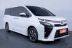 Promo Toyota Voxy murah 5