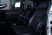 Toyota Voxy 2.0 A/T 2017  - Beli Mobil Bekas Berkualitas 5