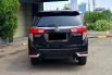 Toyota Venturer 2.4 A/T DSL 2017 diesel hitam km58ribuan  pajak panjang cash kredit proses bisa 7