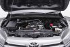 Toyota Kijang Innova V 2016 MPV 13
