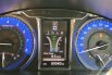 Toyota Camry 2.5 V 2017 dp minim bs tkr tambah 6