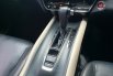 Honda HR-V Prestige 2017 abu sunroof cash kredit proses bisa dibantu 13