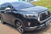 Toyota Kijang Inova Venturer 2.4 A/T DSL 2022 Hitam 2