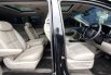 Kia Grand Sedona 2,2 CRDI Diesel sunroof At Facelift 2018 Hitam 12