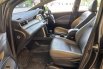 Toyota Kijang Innova G A/T Diesel 2018 Abu-abu 3