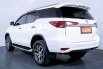 Toyota Fortuner 2.4 VRZ AT 5