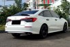 Honda Civic RS 2022 Sedan turbo km10rb putih tangan pertama cash kredit proses bisa dibantu 4