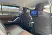 Toyota Kijang Innova Zenix V AT Matic Bensin 2022 Putih 13