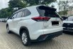 Toyota Kijang Innova Zenix V AT Matic Bensin 2022 Putih 21