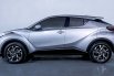 JUAL Toyota C-HR Hybrid CVT 2020 Silver 3