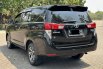 Jual Cepat Toyota Kijang Innova V A/T Diesel Hitam Siap Pakai… 4
