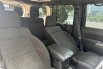 Jual Mobil Jeep Wrangler Sport Unlimited 2011 Hitam Siap pakai… 9