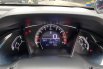 Honda Civic 1.5L Sedan Turbo 2017 Hitam 9