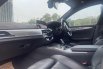 Promo Jual mobil BMW 5 Series 530i 2020 Sedan hitam 7