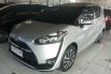 Toyota Sienta V CVT 2017 2