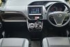 Toyota Voxy 2.0 A/T 2019 putih km 44rban pajak panjang tgn pertama cash kredit proses bisa dibantu 13