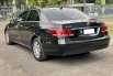 Mercedes-Benz E-Class E 200 2016 Hitam 6